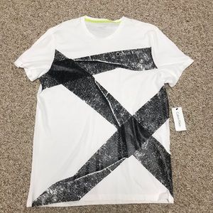 Calvin Klein men’s T-shirt. Size Large